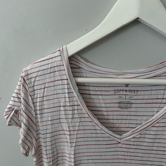 Striped v-neck t-shirt - Picture 1 of 2